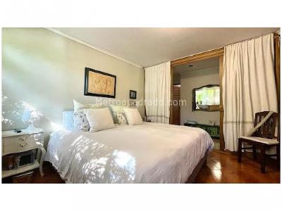 Apartamento de 3 alcobas en venta en Patio Bonito, Medellín, 242 m² · foto 19 de 20