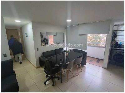 Apartamento de 3 alcobas en venta en La Doctora, Sabaneta, 68 m² · foto 2 de 18