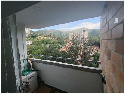 Apartamento de 3 alcobas en venta en La Doctora, Sabaneta, 68 m² · foto 3 de 18