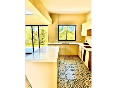 Casa de 3 alcobas en venta en Sajonia, Rionegro, 235 m² · foto 11 de 20