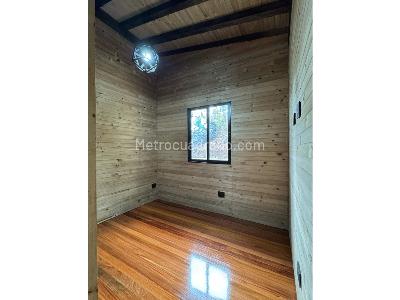 Casa de 3 alcobas en venta en Alto De Las Palmas, Envigado, 140 m² · foto 3 de 20