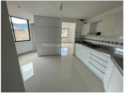 Apartamento de 5 alcobas en venta en El Portal, Envigado, 173 m² · foto 3 de 15