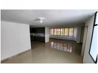 Apartamento en venta en Laureles, Medellín · foto 2 de 20