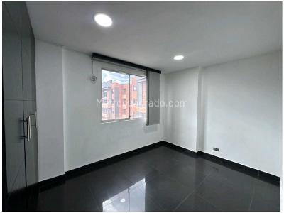 Apartamento de 3 alcobas en venta en El Poblado, Medellín, 118 m² · foto 18 de 20