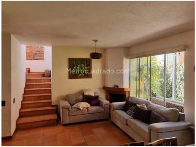 Casa de 3 alcobas en venta en Retiro, Medellín, 125 m² · foto 3 de 8