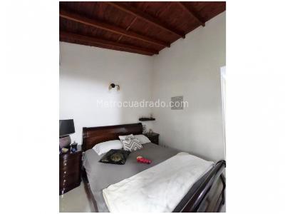 Casa de 2 alcobas en venta en Envigado, Envigado, 105 m² · foto 6 de 9