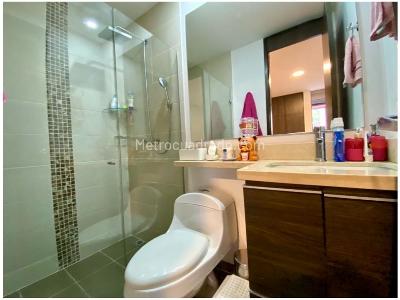 Apartamento de 3 alcobas en venta en El Poblado, Medellín, 194 m² · foto 14 de 20
