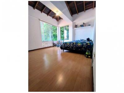 Apartamento de 4 alcobas en venta en Alto Del Escobero, Envigado, 390 m² · foto 18 de 20