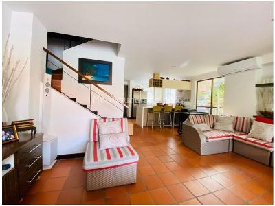 Casa de 4 alcobas en venta en Santa Fe De Antioquia, Medellín, 321 m² · foto 2 de 16