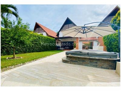 Casa de 4 alcobas en venta en Santa Fe De Antioquia, Medellín, 321 m² · foto 14 de 16