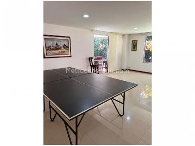 Casa de 4 alcobas en venta en Benedictinos, Envigado, 390 m² · foto 13 de 20