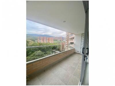 Apartamento de 3 alcobas en venta en Cumbres, Envigado, 110 m² · foto 2 de 20
