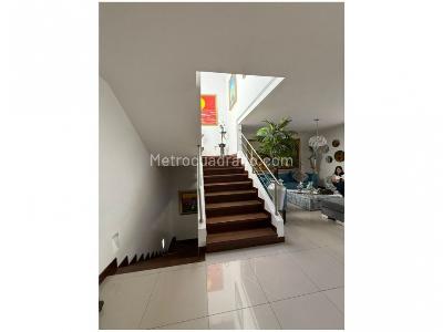 Casa en venta en Loma Benedictinos, Envigado · foto 6 de 20
