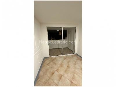 Apartamento en venta en Laureles, Medellín · foto 2 de 13