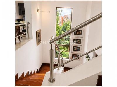 Casa de 5 alcobas en venta en El Poblado, Medellín, 480 m² · foto 5 de 10