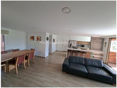 Apartamento en venta en El Poblado, Medellín · foto 4 de 20
