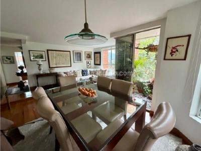 Apartamento en venta en El Poblado, Medellín · foto 3 de 5