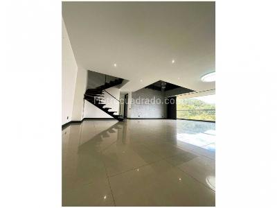 Apartamento de 3 alcobas en venta en El Poblado, Medellín, 272 m² · foto 5 de 15