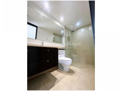 Apartamento de 3 alcobas en venta en El Poblado, Medellín, 272 m² · foto 11 de 15
