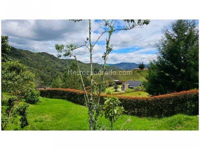 Casa de 2 alcobas en venta en Ceja, Medellín, 197 m² · foto 2 de 19