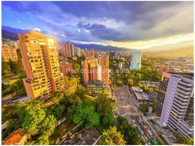 Apartamento de 2 alcobas en venta en El Poblado, Medellín, 65 m² · foto 7 de 9