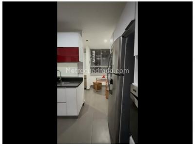 Apartamento en venta en El Poblado, Medellín · foto 3 de 15