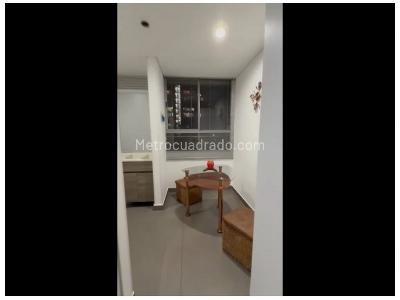 Apartamento en venta en El Poblado, Medellín · foto 4 de 15