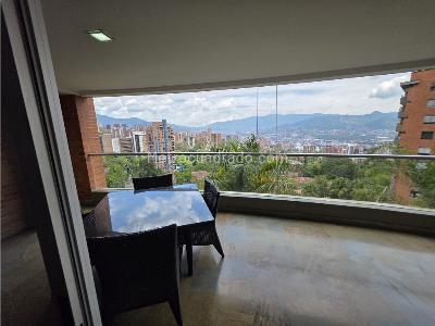 Apartamento de 3 alcobas en venta en El Poblado, Medellín, 227 m² · foto 3 de 6