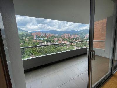 Apartamento de 3 alcobas en venta en Cumbres, Envigado, 140 m² · foto 4 de 10