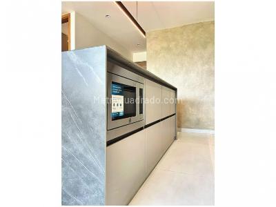Apartamento de 2 alcobas en venta en Sabaneta, Sabaneta, 65 m² · foto 3 de 16
