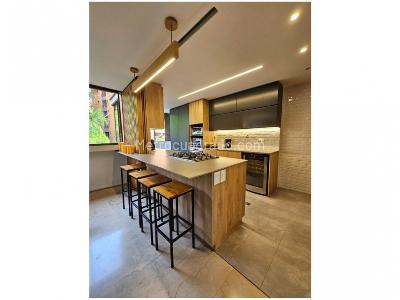 Apartamento en venta en El Poblado, Medellín · foto 2 de 10