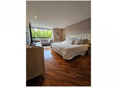 Apartamento en venta en El Poblado, Medellín · foto 8 de 10