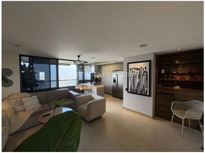 Apartamento de 2 alcobas en venta en El Poblado, Medellín, 87 m² · foto 3 de 12