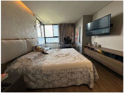 Apartamento de 2 alcobas en venta en El Poblado, Medellín, 87 m² · foto 11 de 12