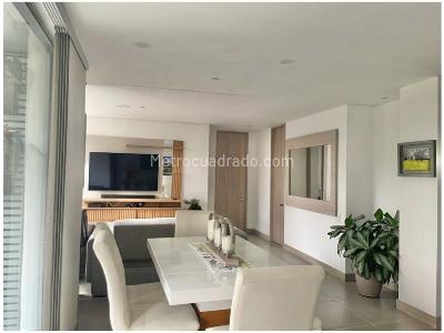 Apartamento en venta en Loma Del Chocho, Envigado · foto 9 de 17