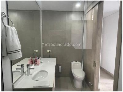 Apartamento en venta en Loma Del Chocho, Envigado · foto 15 de 17