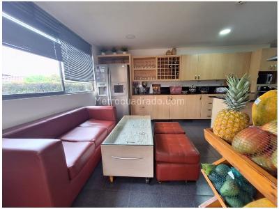 Casa de 4 alcobas en venta en El Poblado, Medellín, 709 m² · foto 15 de 20