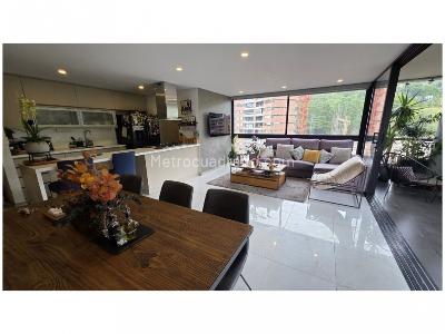 Apartamento de 3 alcobas en venta en El Poblado, Medellín, 122 m² · foto 2 de 20
