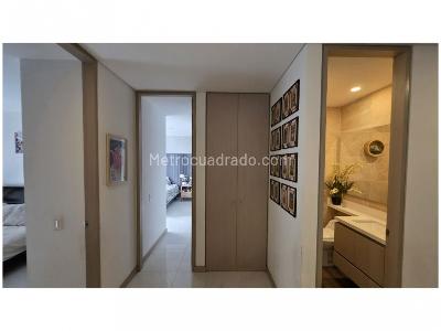 Apartamento de 3 alcobas en venta en El Poblado, Medellín, 122 m² · foto 8 de 20