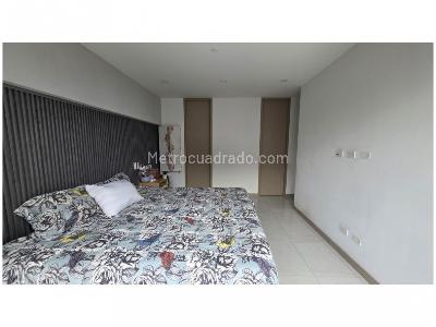 Apartamento de 3 alcobas en venta en El Poblado, Medellín, 122 m² · foto 12 de 20