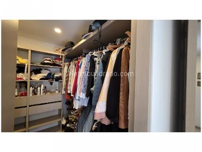 Apartamento de 3 alcobas en venta en El Poblado, Medellín, 122 m² · foto 16 de 20
