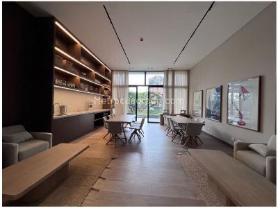 Apartamento de 1 alcoba en venta en El Poblado, Medellín, 52 m² · foto 14 de 20
