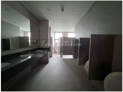 Apartamento de 1 alcoba en venta en El Poblado, Medellín, 52 m² · foto 16 de 20