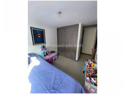Apartamento en venta en Laureles, Medellín · foto 6 de 14