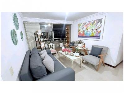 Apartamento de 3 alcobas en venta en Laureles, Medellín, 100 m² · foto 3 de 20