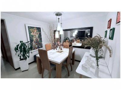 Apartamento de 3 alcobas en venta en Laureles, Medellín, 100 m² · foto 5 de 20