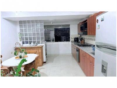 Apartamento de 3 alcobas en venta en Laureles, Medellín, 100 m² · foto 7 de 20