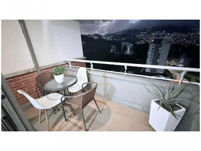 Apartamento de 3 alcobas en venta en Laureles, Medellín, 100 m² · foto 12 de 20
