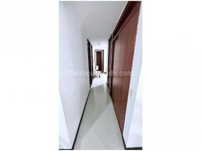 Apartamento de 3 alcobas en venta en Laureles, Medellín, 100 m² · foto 15 de 20