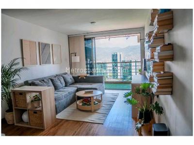 Apartamento de 3 alcobas en venta en El Poblado, Medellín, 84 m² · foto 4 de 20
